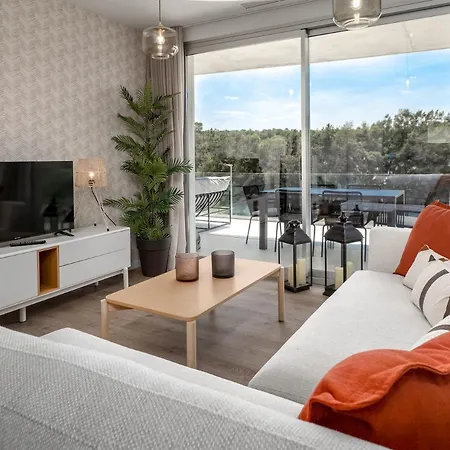 Serenity Collection 3 Chez Philippe Apartment